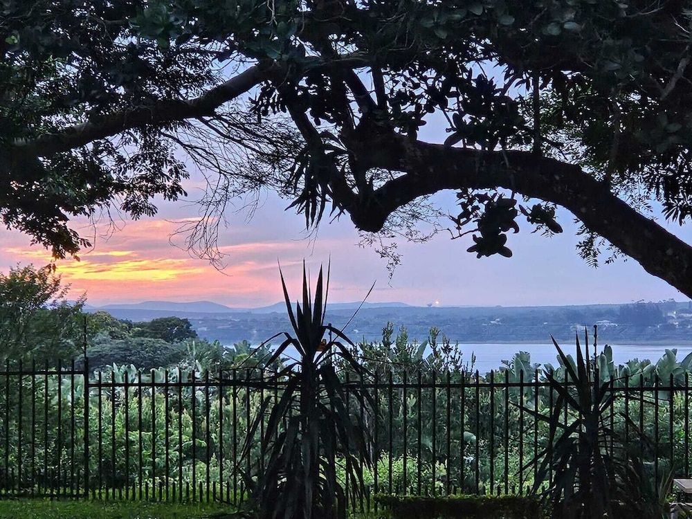 Hillton Manor Guest House