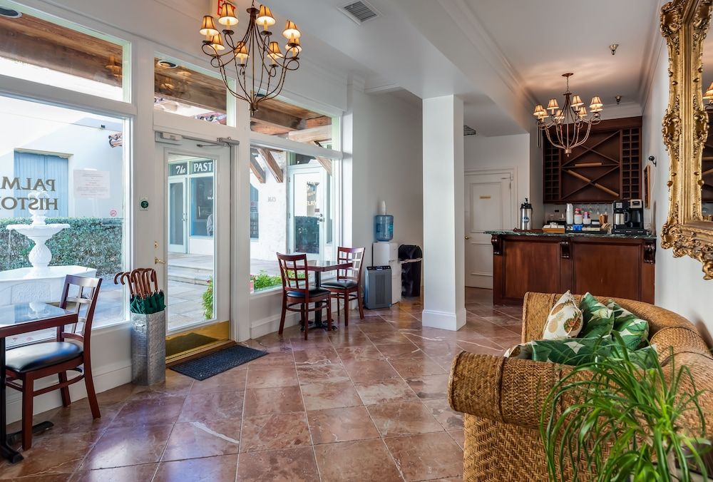 Palm Beach Historic Inn 3