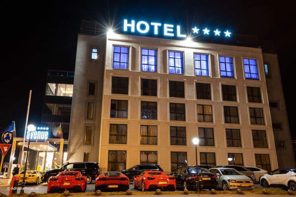 Hotel Avenue 4 estrelas em Buzău