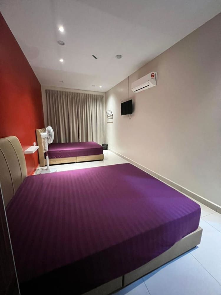 OYO  Homes 90522 Alma Sweet Home 2