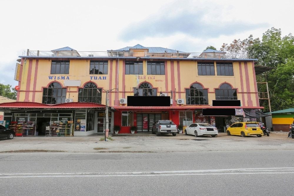 OYO 90441 Cz Traveler's Hotel