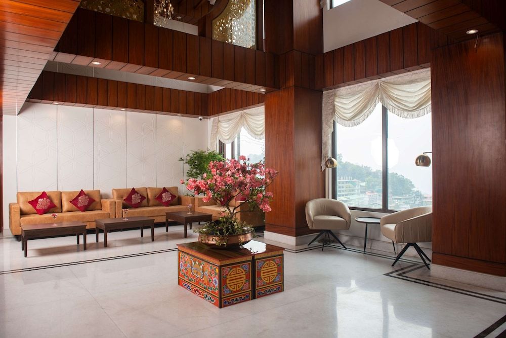 Ramada by Wyndham Gangtok Hotel & Casino Golden 3