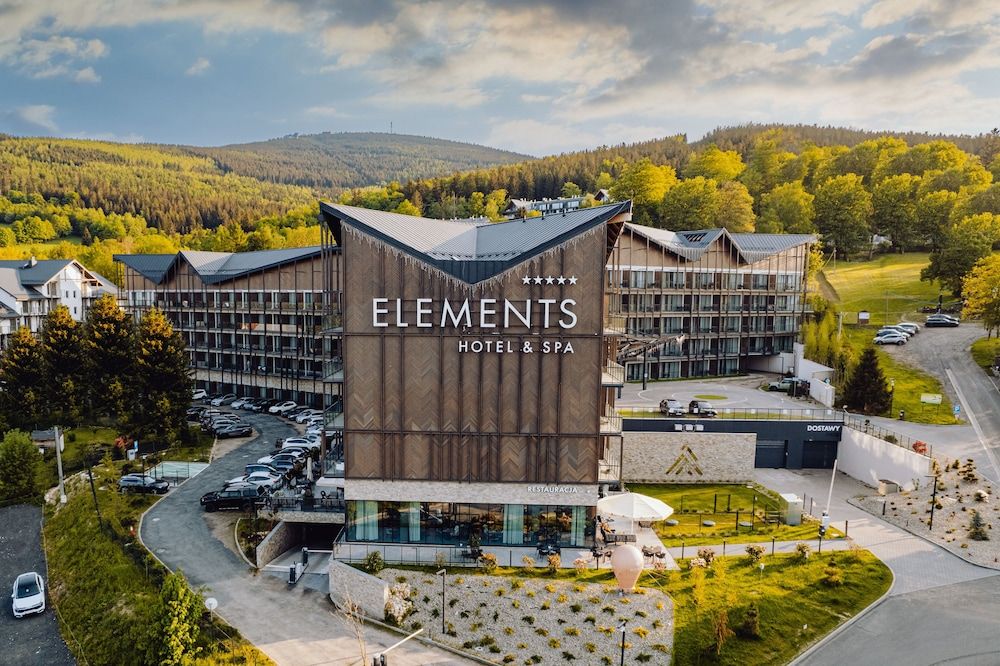 Elements Hotel & SPA 5 estrelas em Świeradów-Zdrój