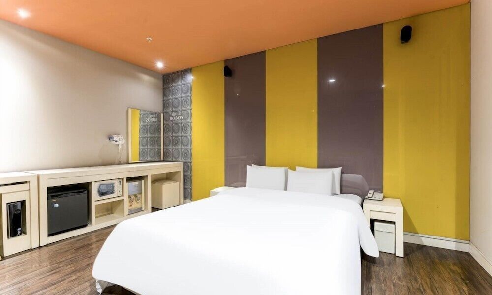 Bobos Hotel 3