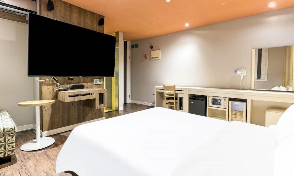 Bobos Hotel 2