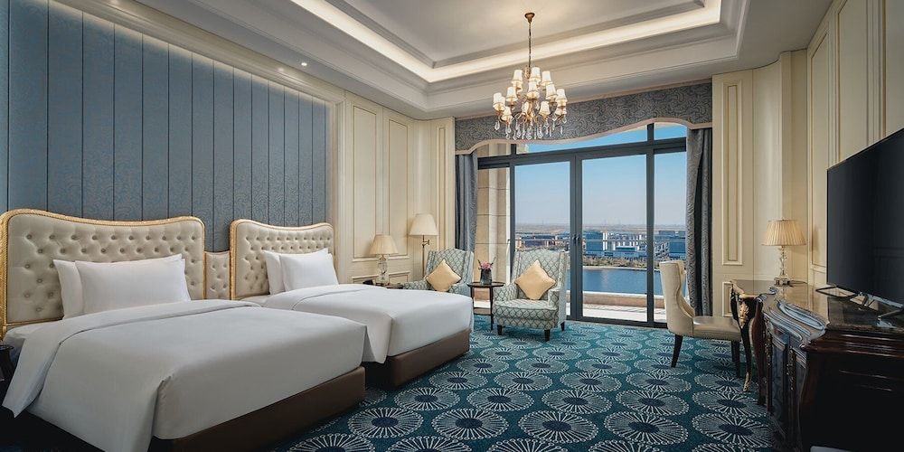 Crowne Plaza Dongying by IHG 3