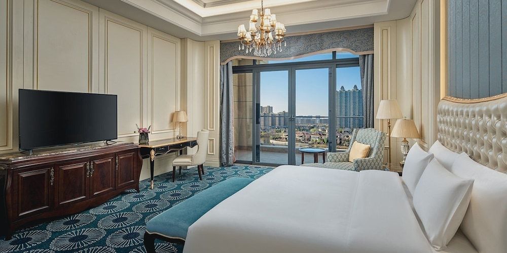 Crowne Plaza Dongying by IHG 2