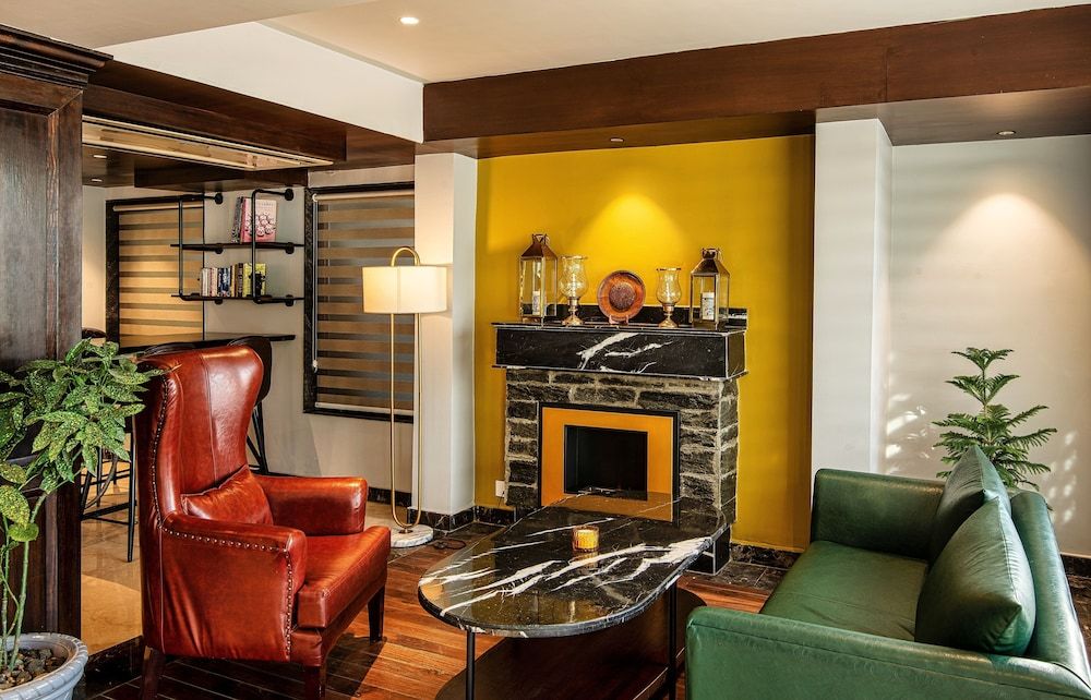 The Vintage Srinagar At Dal Lake 2