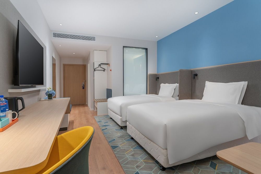 Holiday Inn Express Dangdong City Center by IHG 3