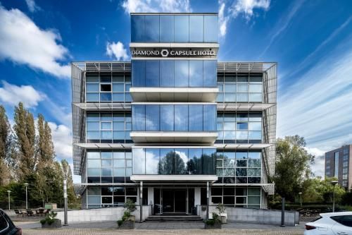Diamond Capsule Hotel Amsterdam South 2 étoiles à Amstelveen