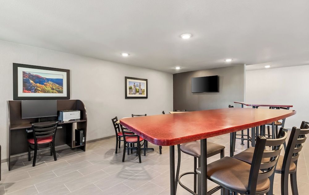 My Place Hotel-Bentonville Rogers AR 3