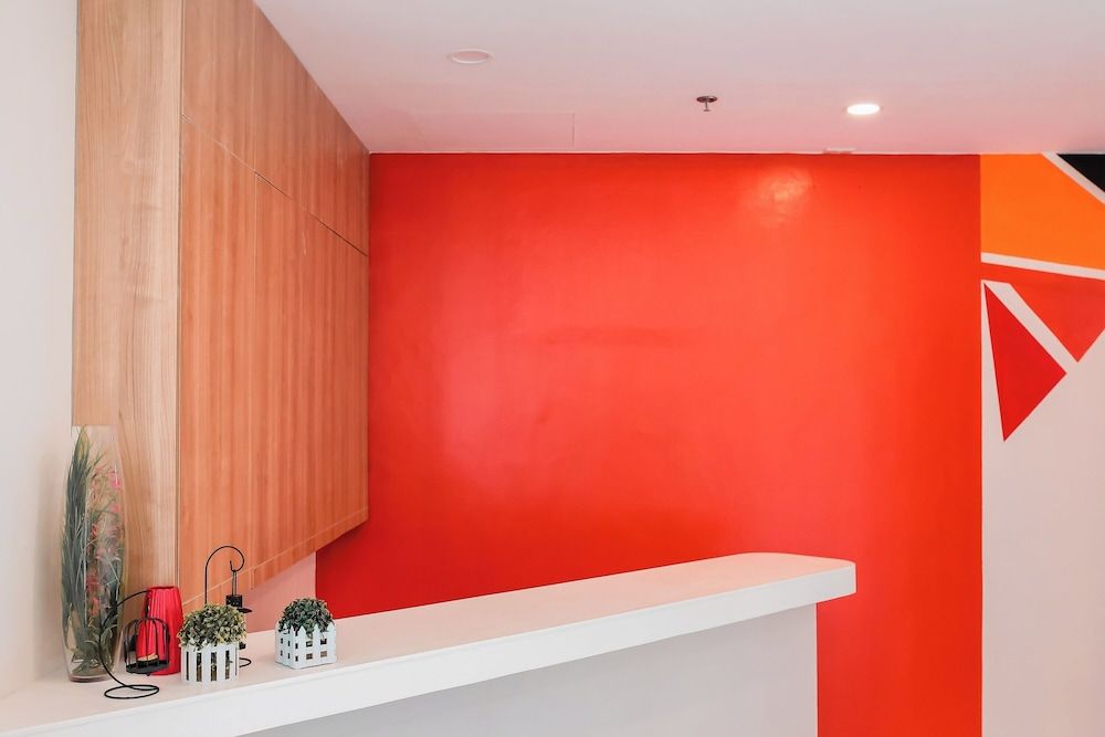 Trip Inn Near Airport or City Center 3