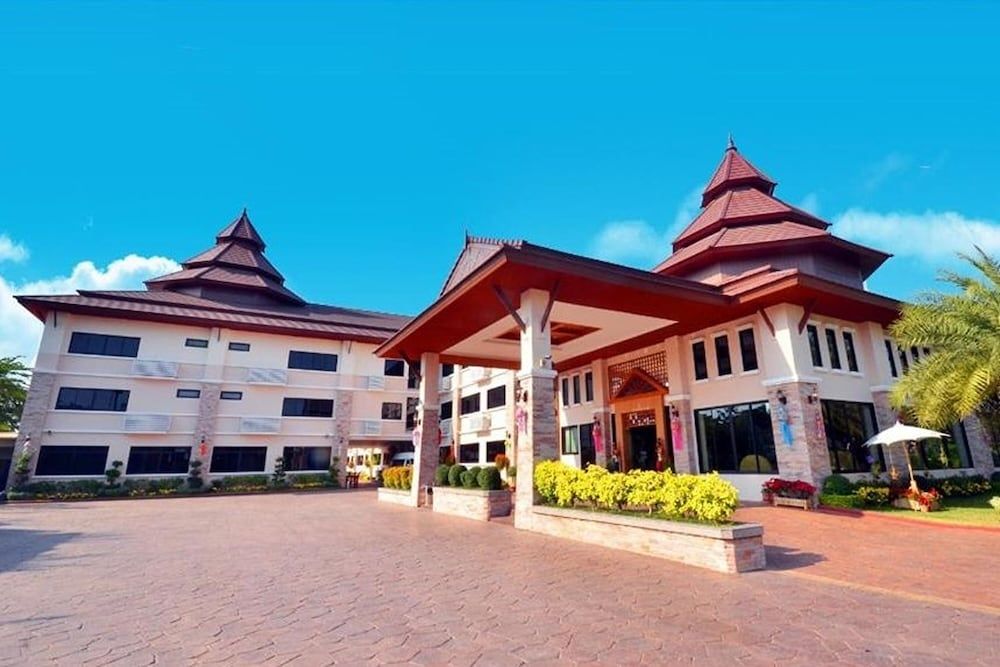 Chiang Rai Grand Room Hotel 1