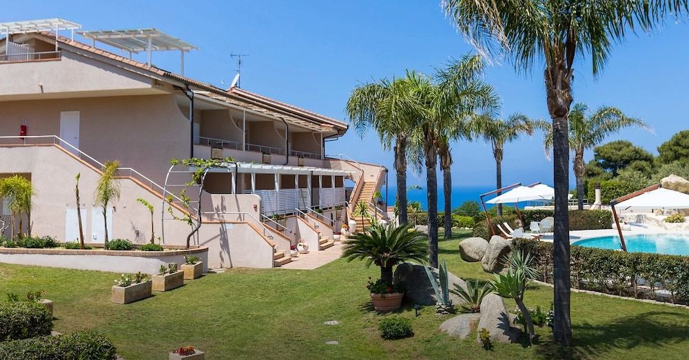 L'Arcobaleno Resort 3 estrelas em Ricadi
