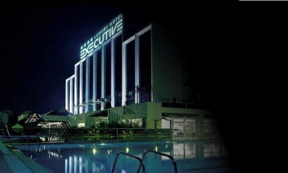 Executive Luxury Hotel 4 estrelas em Rende