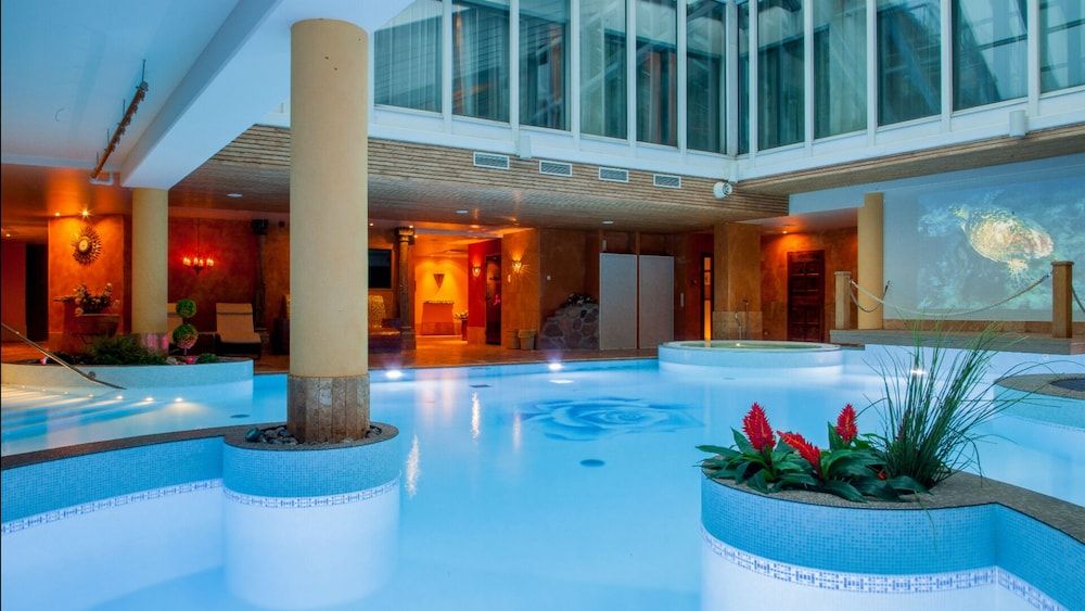 Grand Rose SPA Hotel 4 estrelas em Kuressaare