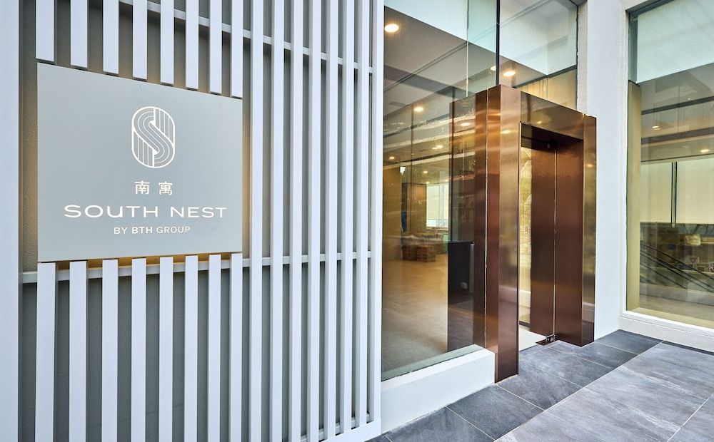 South Nest 1
