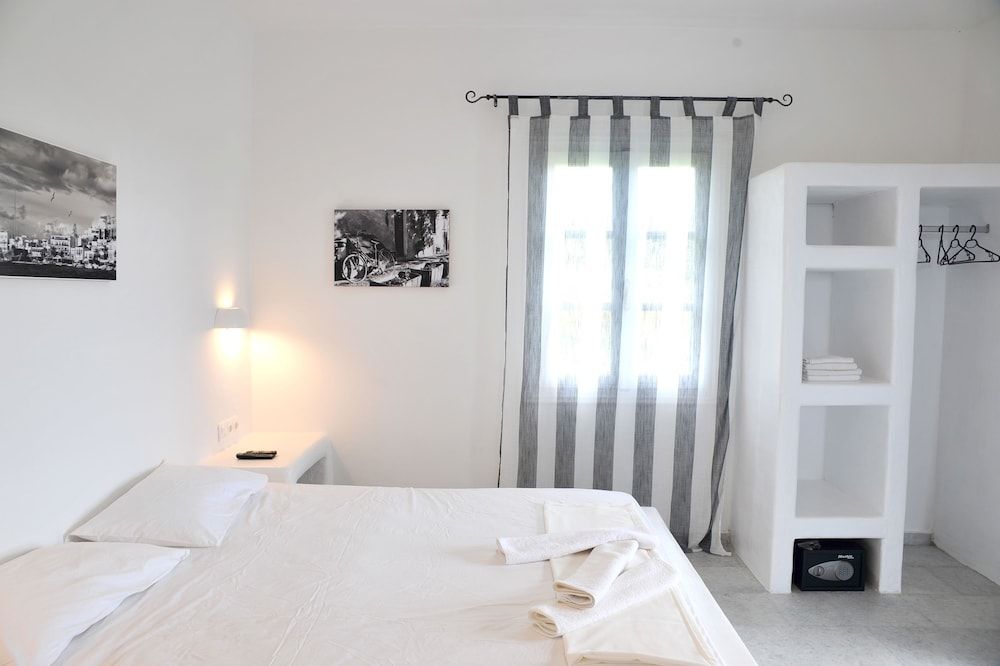 Helios Beach Studios 3
