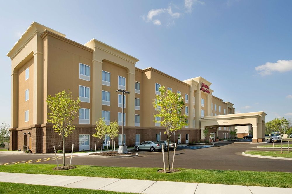 Hampton Inn & Suites Buffalo Airport 1
