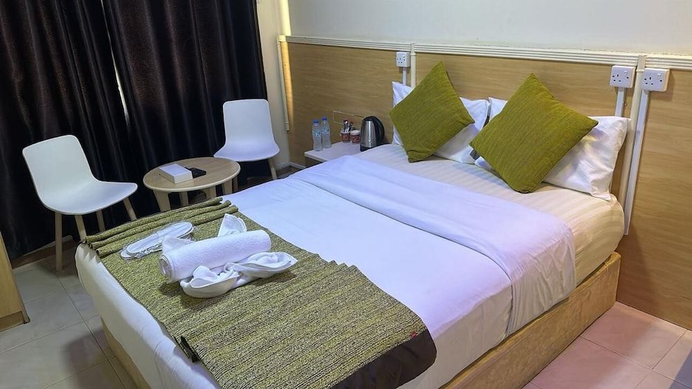 Sharjah Plaza Hotel 3