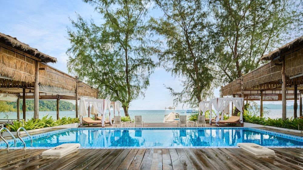 Eden Beach Resort by EHM 4 estrelas em Koh Rong Sanloem