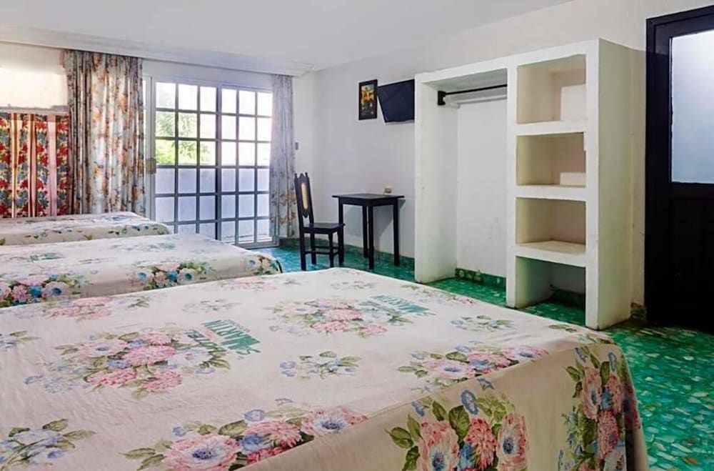 Hotel San Martín 3
