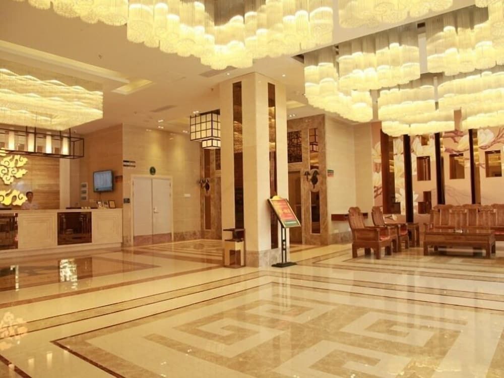 GreenTree Inn Huizhou Chenjiang Intercity Rail Station Hotel