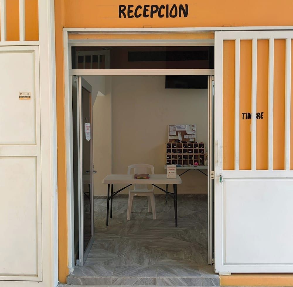 OYO Hotel La Playa 3