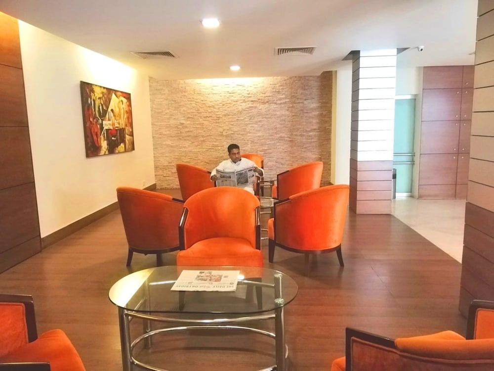 The Avenue Hotel and Suites 3