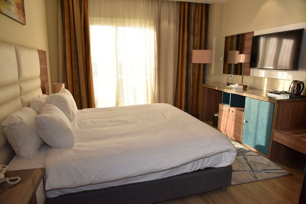 Golden jewel hotel 3
