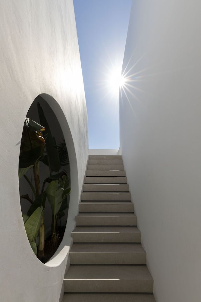 CUBIC Mykonos Seafront Design Suites 2