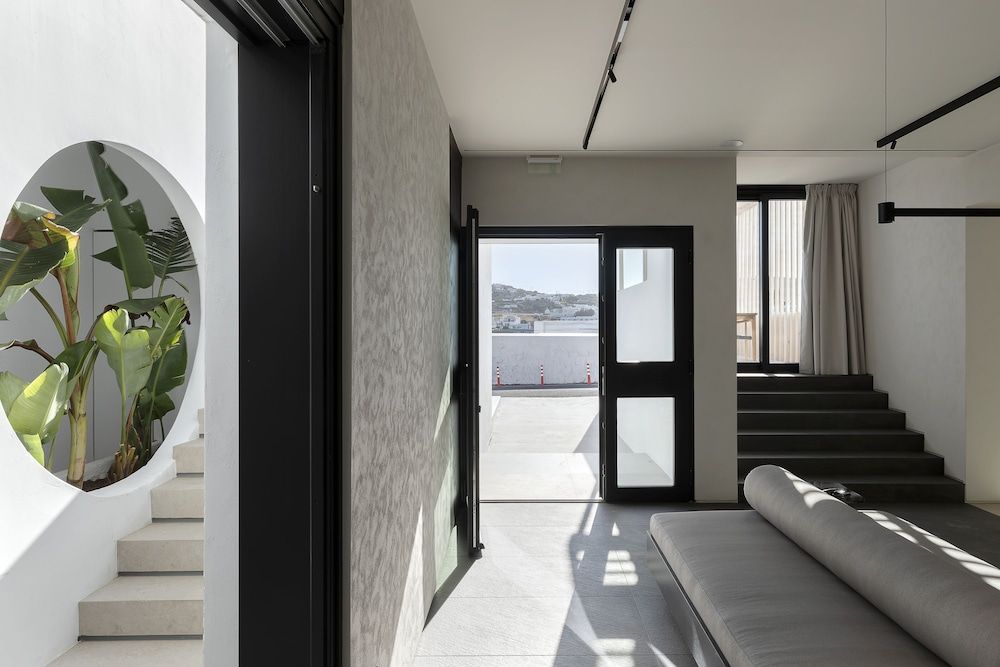 CUBIC Mykonos Seafront Design Suites 3