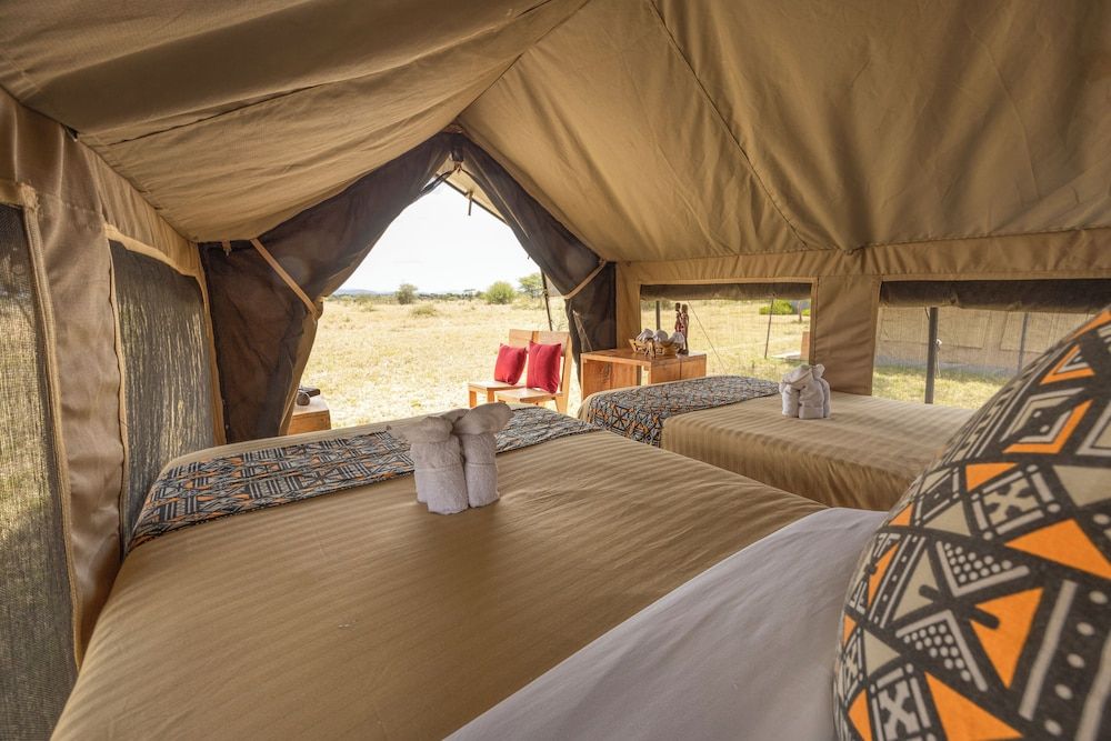 Africa Safari South Serengeti Camping 2
