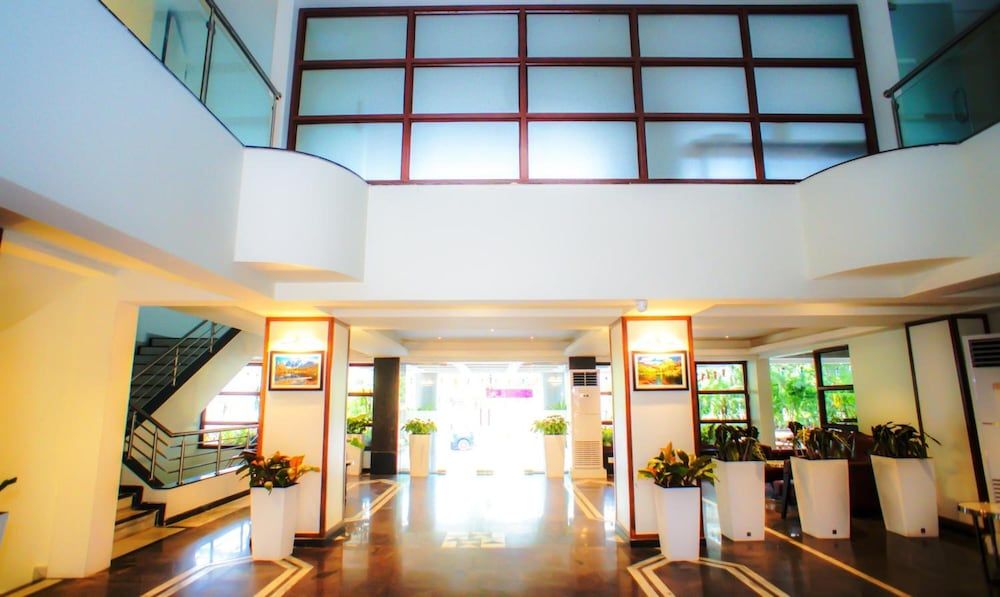 Mastiff Hotel Chinchwad by OTHPL 3