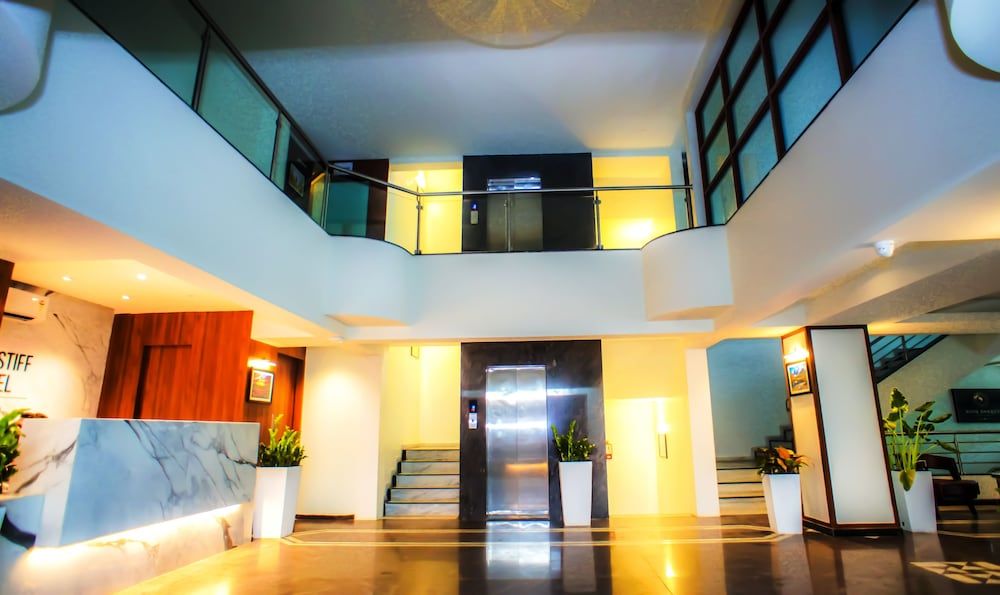 Mastiff Hotel Chinchwad by OTHPL 2