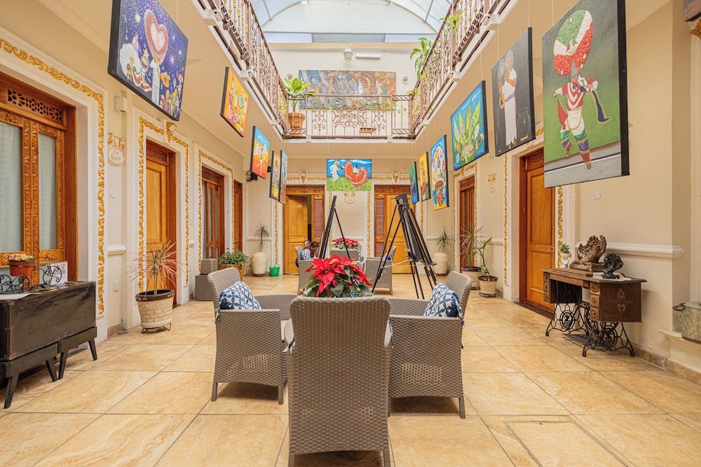 Capital O Hotel Patio Pombo 2