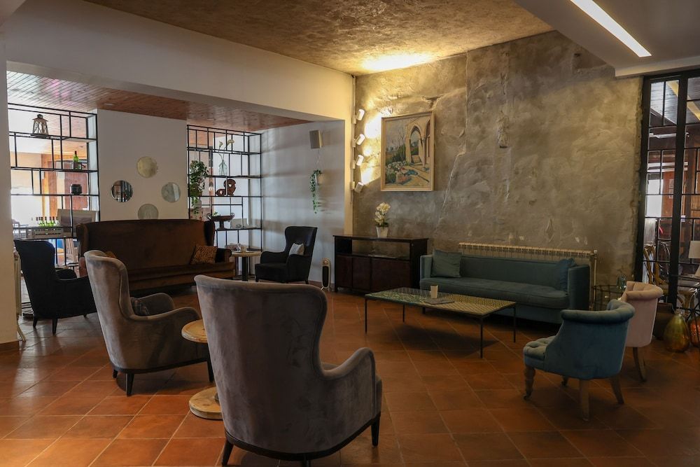 Chateau Deau Faraya 3