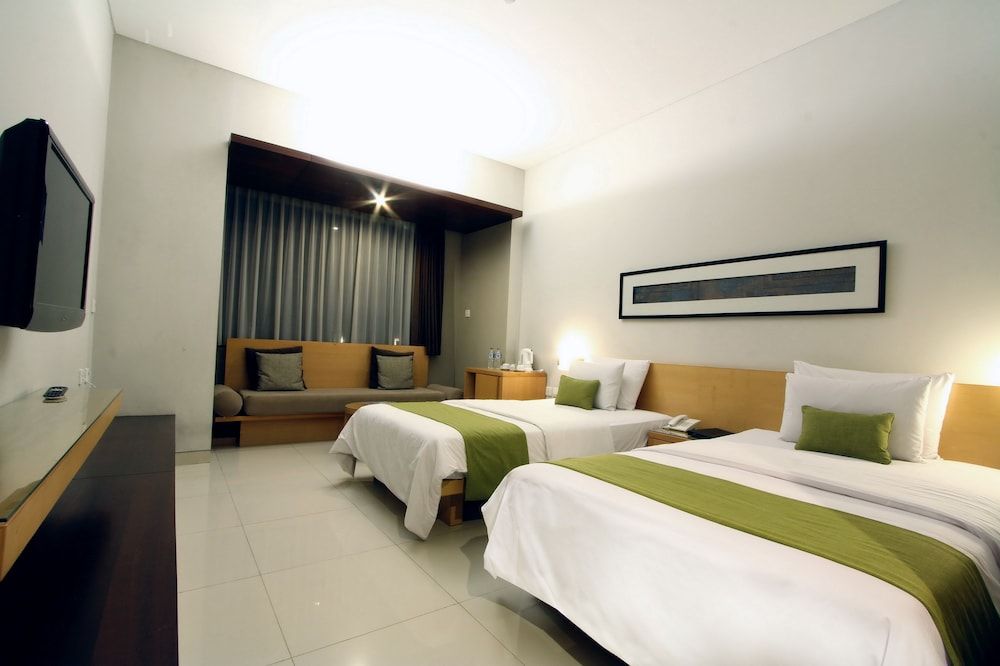 Mitra Hotel Bandung 3