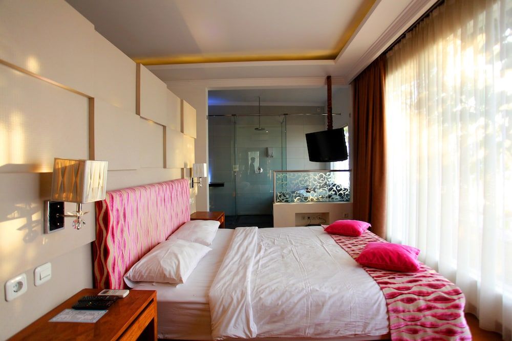 Ocean View Residence - Hotel Jepara 1