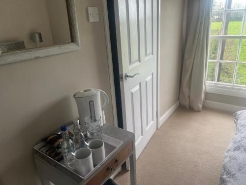 Coach and Horses INN 3