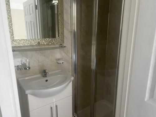 Coach and Horses INN 2