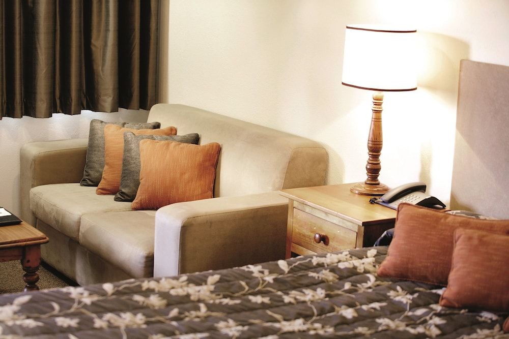 Hotel Bruce County 2