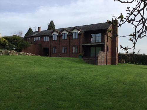 Lower Thornton Farm -1 estrellas en Exeter