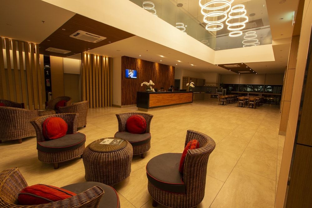 AZ Hotel & Serviced Apartments 2