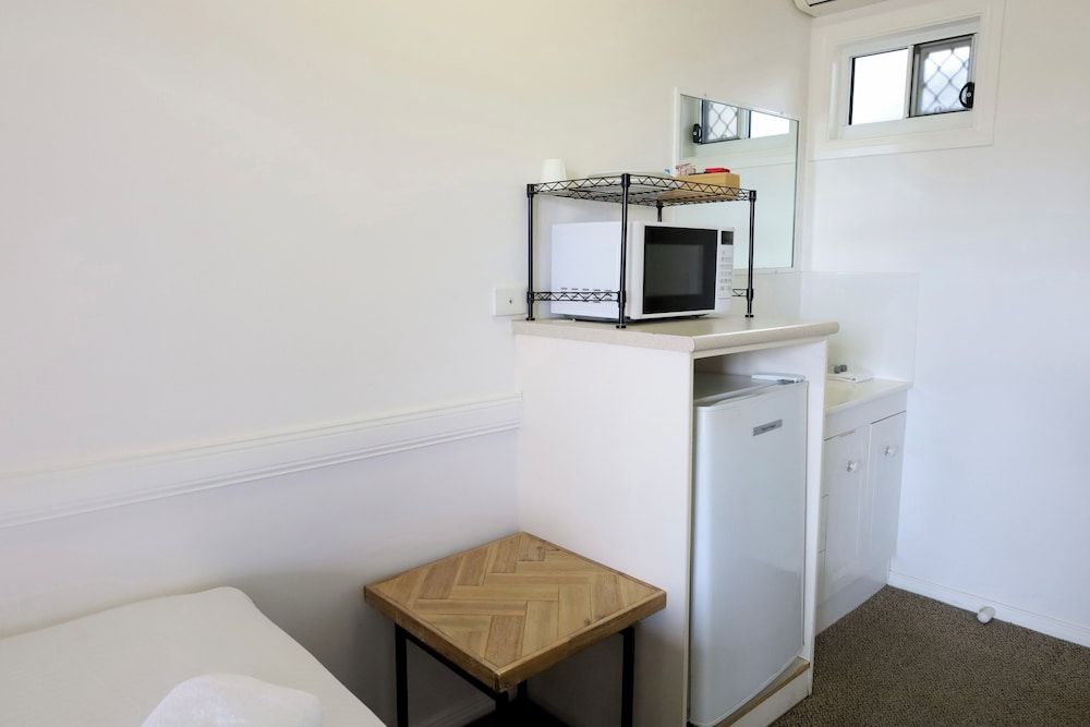 Park Avenue Hotel Motel 2