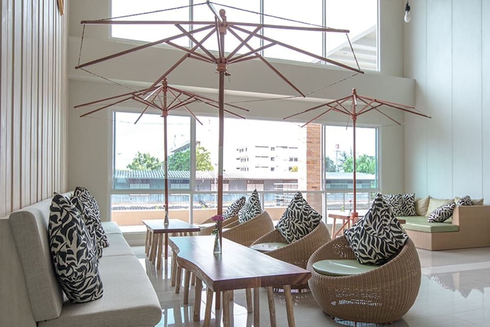 Prachuap Grand Hotel 2