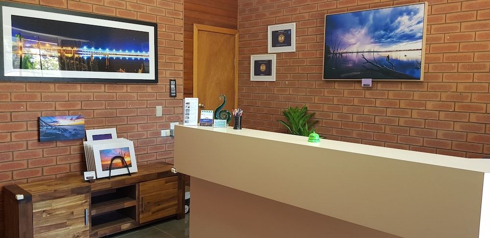 Ashleigh Court Motor Inn 2