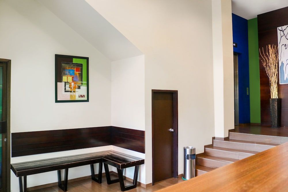 LeGreen Suite Ratulangi 2