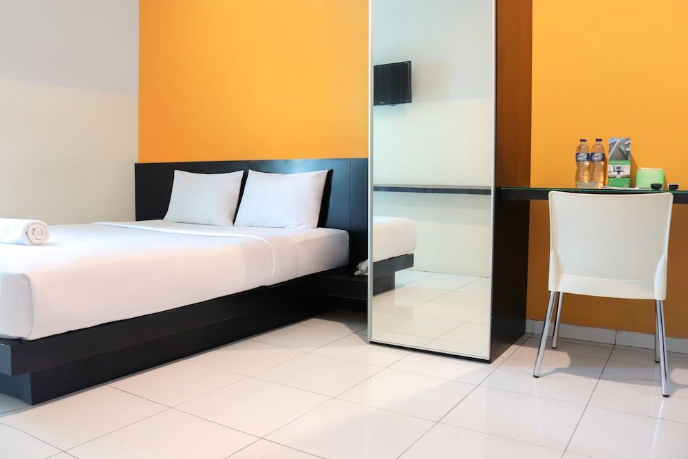 LeGreen Suite Ratulangi 3