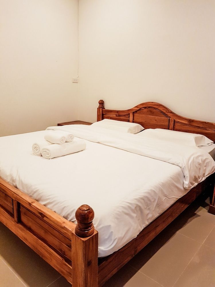 The Lake House Ko Yo 3